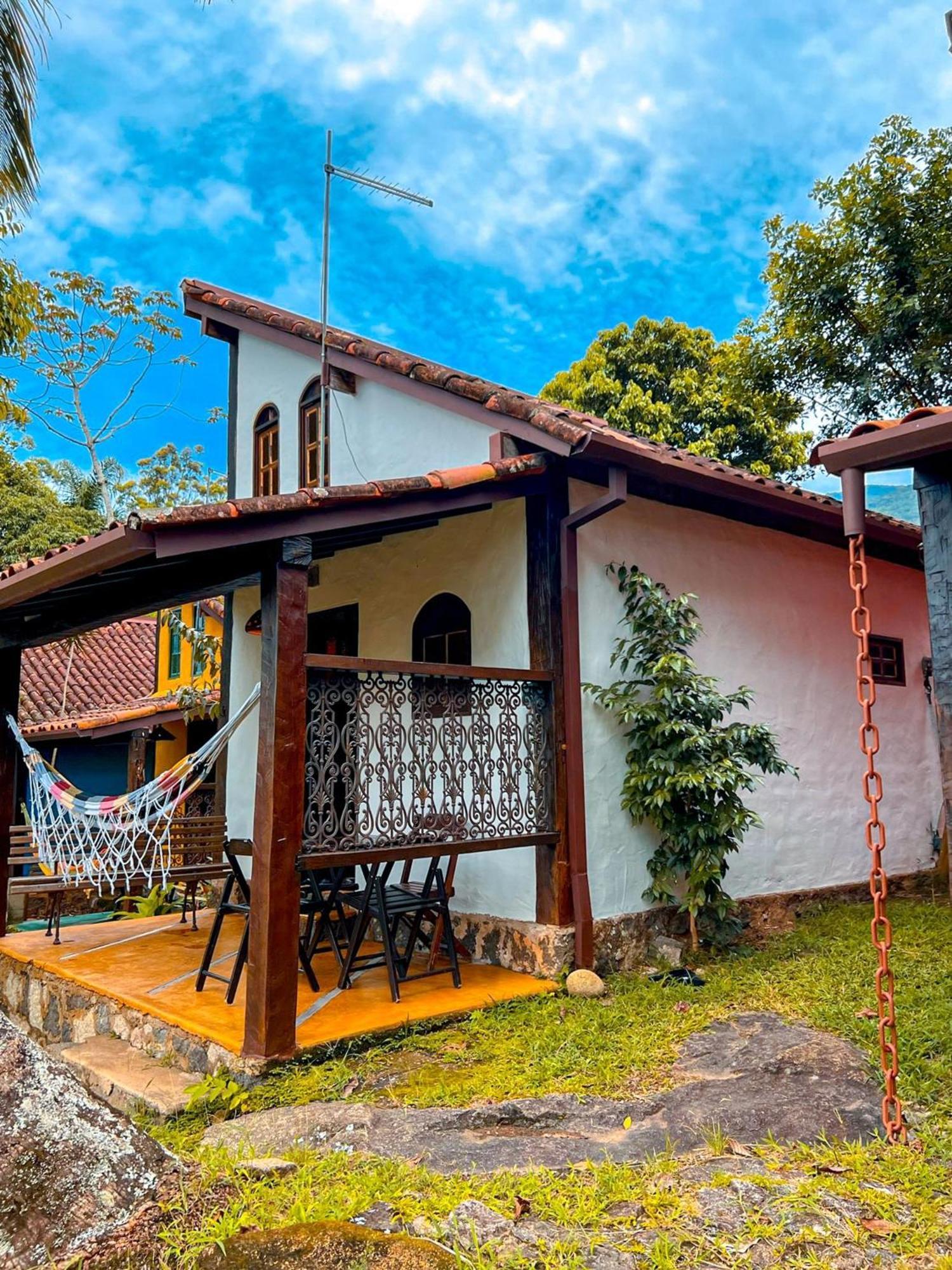 Chalé Lindo Chale Ha 800m Da Do Curral *